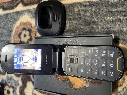 Zdjęcie oferty: Telefon HAMMER BOW Dual SIM komplet dla seniora