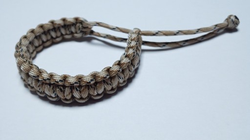 Zdjęcie oferty: Bransoletka SURVIVAL typu "COBRA" - paracord 550/5