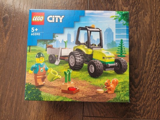 Zdjęcie oferty: LEGO City 60390 Traktor w parku