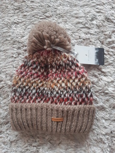 Zdjęcie oferty: Damska zimowa czapka z pomponem marki Starling