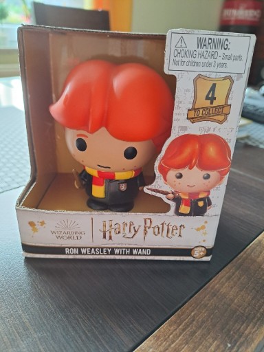 Zdjęcie oferty: Harry Potter  Ron Weaskey 4