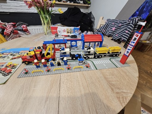 Zdjęcie oferty: LEGO 6393 Big-Rig Truck Stop UNIKAT
