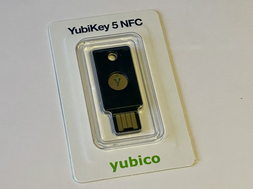 Zdjęcie oferty: Klucz bezpieczeństwa Yubikey 5 NFC, 2FA