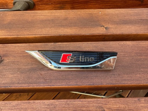 Zdjęcie oferty: Audi A5 8W Listwa Błotnika Lewa Przód 8W6853601B