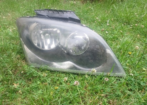 Zdjęcie oferty: Reflektor lampa prawa Chrysler Pacifica 2004-2006