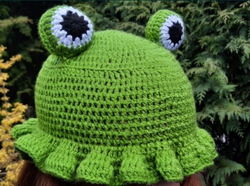 Zdjęcie oferty: Czapka bucket hat żaba szydełko handmade kidcore