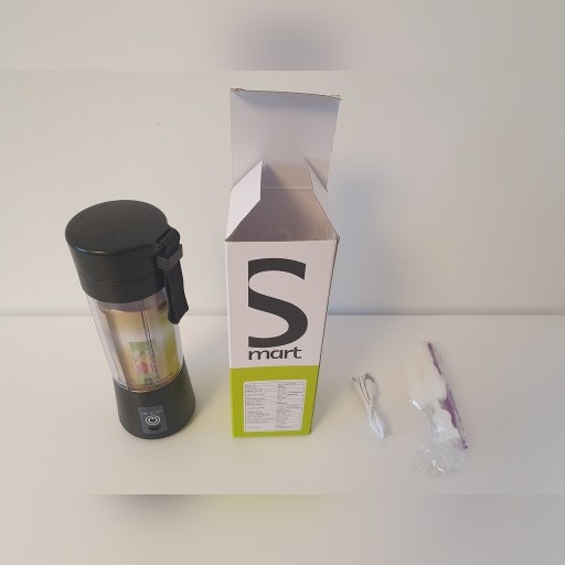 Zdjęcie oferty: PRZENOŚNY BLENDER MIKSER USB 6 OSTRZY 380ML