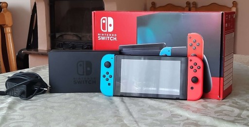 Zdjęcie oferty: Konsola Nintendo NSH006