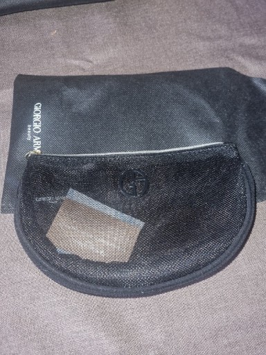 Zdjęcie oferty: Bardzo elegancka kosmetyczka Giorgio Armani nowa