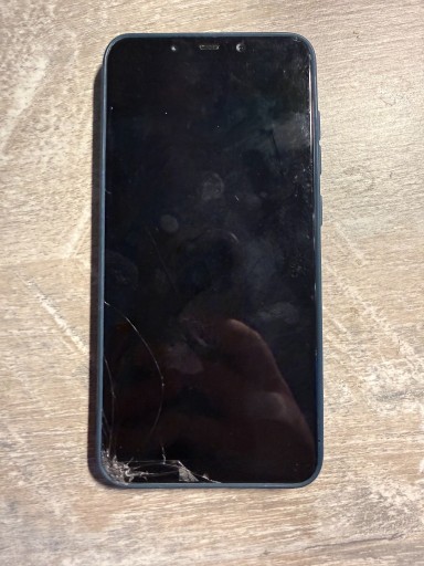 Zdjęcie oferty: Smartfon poco F1 6 GB / 128 GB 4G (LTE) czarny