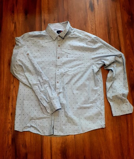 Zdjęcie oferty: Koszula męska casual VOLCANO XL / L