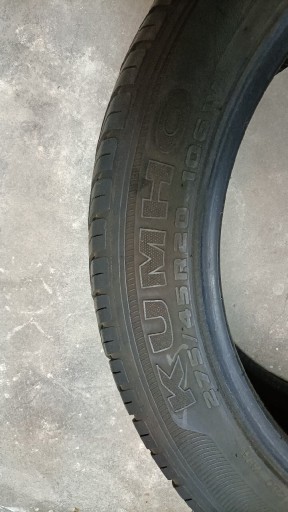 Zdjęcie oferty: Opony Kumho Ecsta ZTX 275/45/R20 2szt Letnie