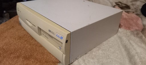 Zdjęcie oferty: Stary komputer HP Vectra VEi8 Intel Pentium II