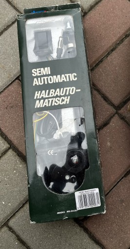 Zdjęcie oferty: Antena samochodowa pół-automatyczna