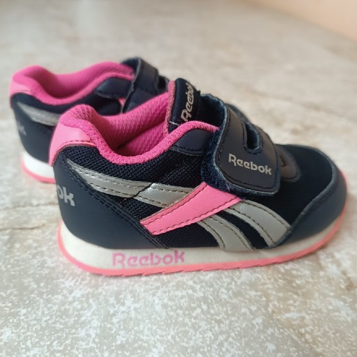 Zdjęcie oferty: Buty sportowe Reebok FZ3505 r 21