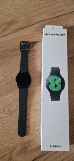 Zdjęcie oferty: Samsung Galaxy Watch 4