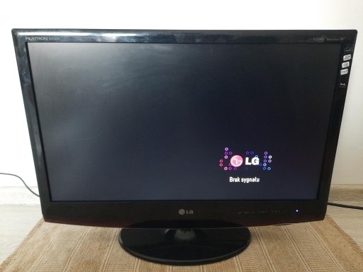 Zdjęcie oferty: Telewizor 27 cali LG M2762DP z pillotem + dekoder DVB-T2 antena
