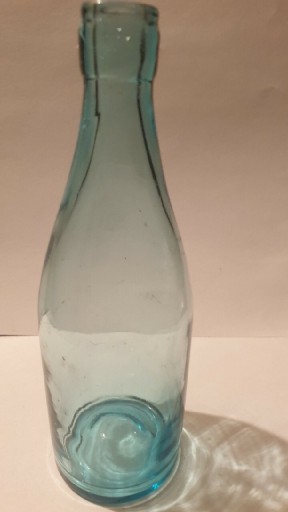 Zdjęcie oferty: Przed wojenna butelka lata 1930 niebieska 