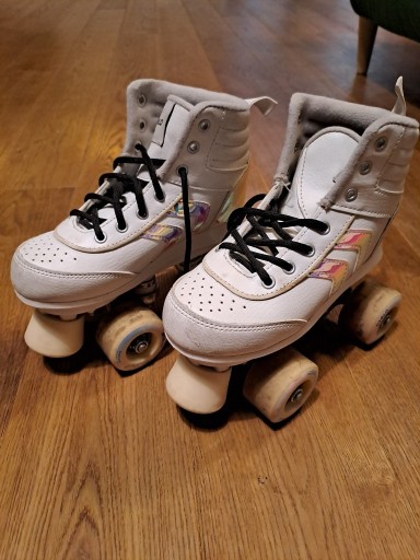 Zdjęcie oferty: Wrotki rolki dziecięce Decathlon Oxelo rozmiar 33