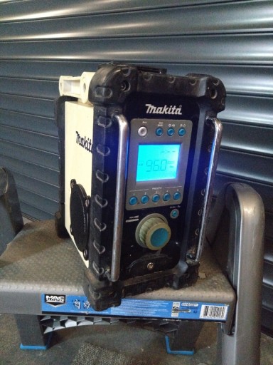 Zdjęcie oferty: Radio Makita BMR100+adapter bat. Parkside-Bosch