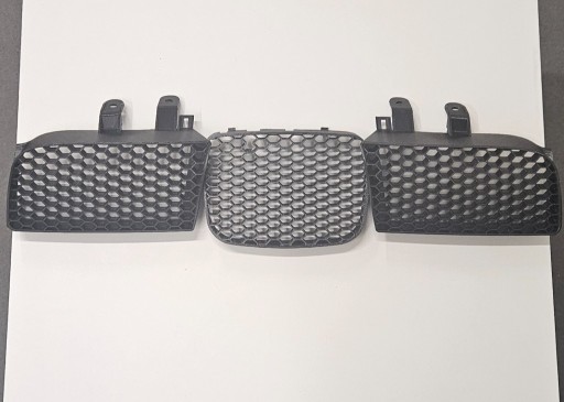 Zdjęcie oferty: Zestaw kratek górnych grill do zderzaka Seat Leon mk1 Top Sport FR