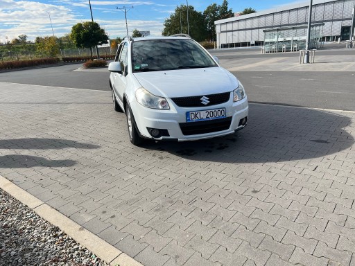 Zdjęcie oferty: Suzuki SX4 1,6 benzyna 120 KM KeyLess OKAZJA