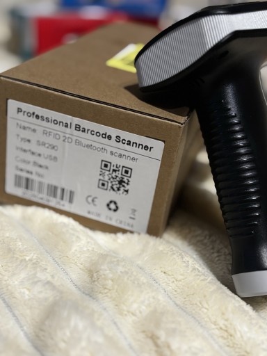 Zdjęcie oferty: skaner kodów kreskowych, czytnik RFID lub inny rodzaj urządzenia ręcznego