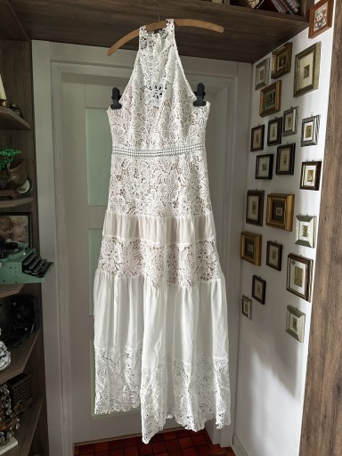 Zdjęcie oferty: (94) sukienka biała koronka Gipiura