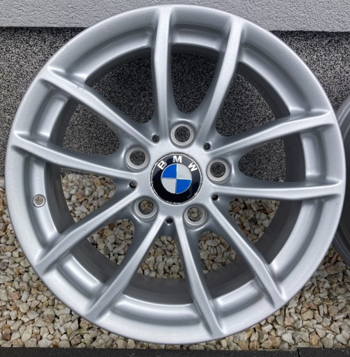 Zdjęcie oferty: 4 Felgi aluminiowa BMW OE 7.0" x 16" 5x120 ET 40