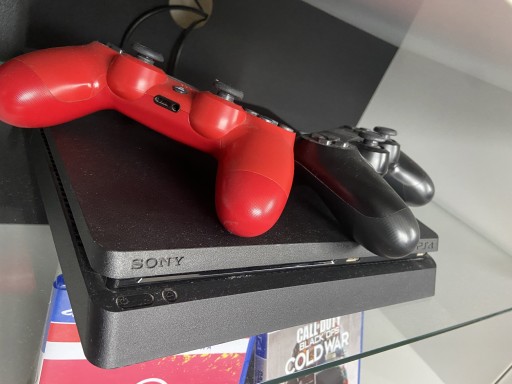 Zdjęcie oferty: PlayStation 4 