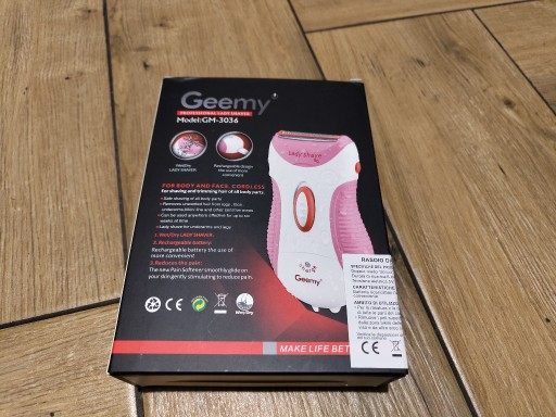 Zdjęcie oferty: Maszynka do golenia dla Kobiet firmy Geemy GM-3036