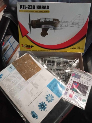 Zdjęcie oferty: Mirage-Hobby 480001 PZL-23B Karaś + maska 1:48