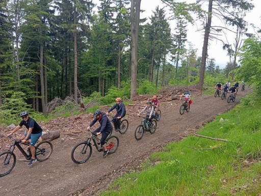 Zdjęcie oferty: Rower emtb / Wycieczki wypożyczalnia eventy / Strefa MTB Sudety Nr1 w PL. 