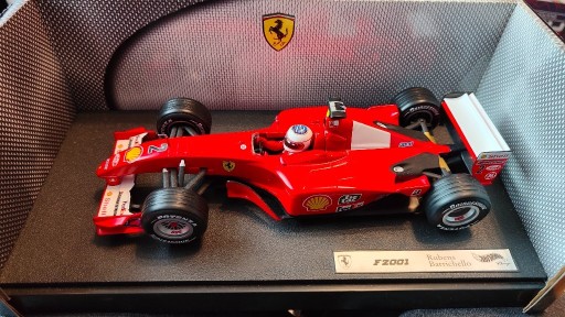 Zdjęcie oferty: Ferrari F2001 Barichello 1:18 hot wheels