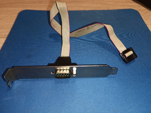 Zdjęcie oferty: Śledź złącze port szeregowy RS-232 DB9 retro 