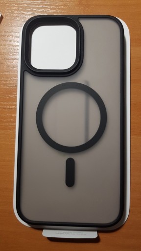 Zdjęcie oferty: Etui iPhone Pro Max 14