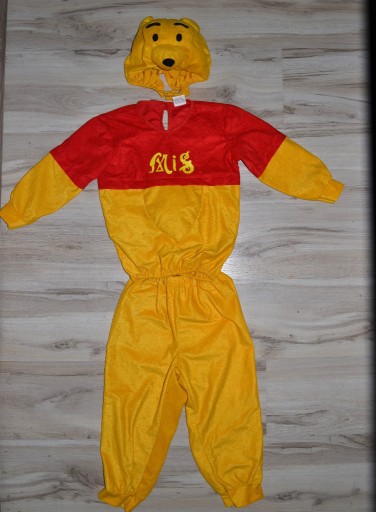 Zdjęcie oferty: 6^ Kubuś Puchatek strój przebranie 3/4 Lat 98/104