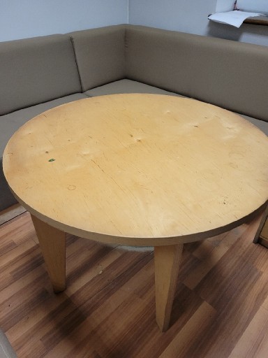 Zdjęcie oferty: Stół okrągły drewno lakier sklejka wielowarstwowa 