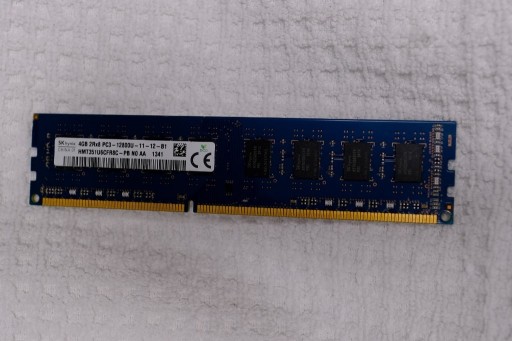 Zdjęcie oferty: Pamięć RAM SK Hynix DDR3L 4 GB 1600 HMT351u6cfr8c