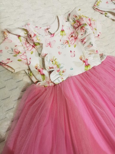 Zdjęcie oferty: Śliczne sukienki z tiulem dla dziewczynki 