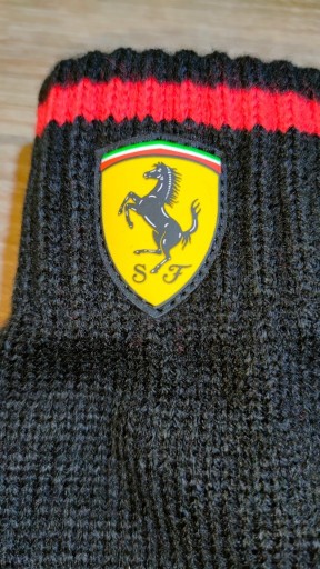 Zdjęcie oferty: rękawiczki zimowe Scuderia Ferrari Knitted Gloves