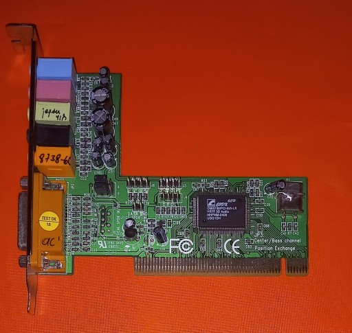 Zdjęcie oferty: Karta dźwiękowa muzyczna C-Media 8738-6C PCI