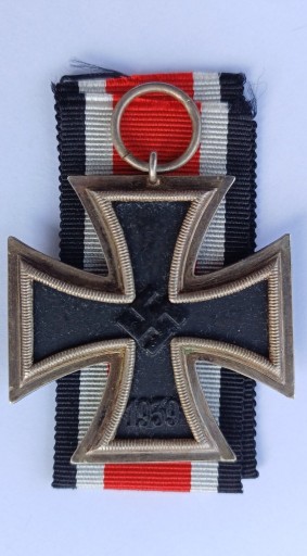 Zdjęcie oferty: Krzyż żelazny 2 klasy syg. 44 Jakob Bengel