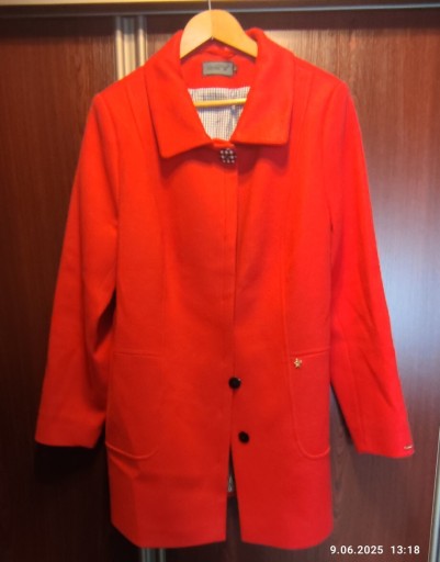 Zdjęcie oferty: Płaszczyk marynarka żakiet czerwony 44 Sanmi