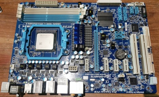 Zdjęcie oferty: Płyta główna Gigabyte GA-MA770T-UD3 ATX + AMD 955