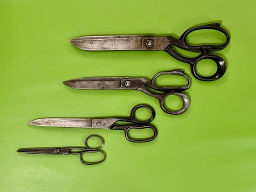 Zdjęcie oferty: Nożyczki nożyce krawieckie Gerlach PRL vintage