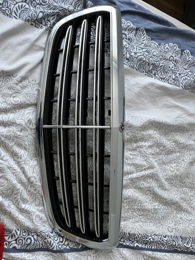 Zdjęcie oferty: Atrapa gril mercedes w222.     A2228803000