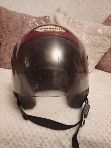 Zdjęcie oferty: Kask Tornado HELMETS 