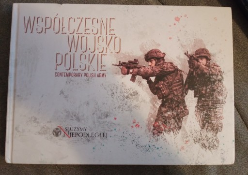 Zdjęcie oferty: WSPÓŁCZESNE WOJSKO POLSKIE - CONTEMPORARY ARMY