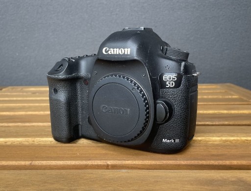 Zdjęcie oferty: Canon 5D mk3 3 III 